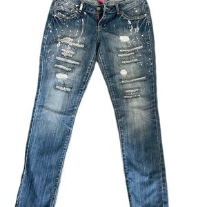 Almost Famous stretch Skinny Jean size Medium (juniors)